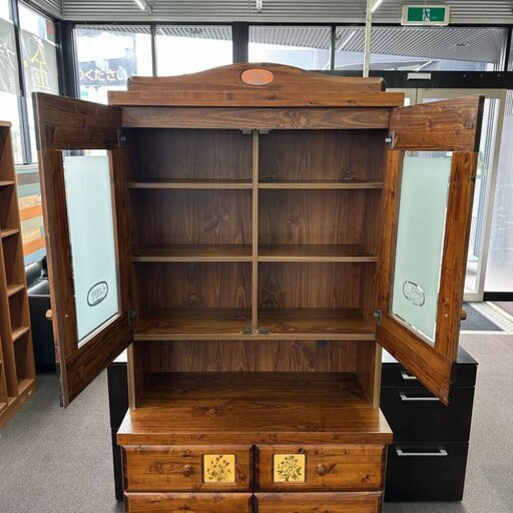 安曇野市 家具買取 | 食器棚 写真2