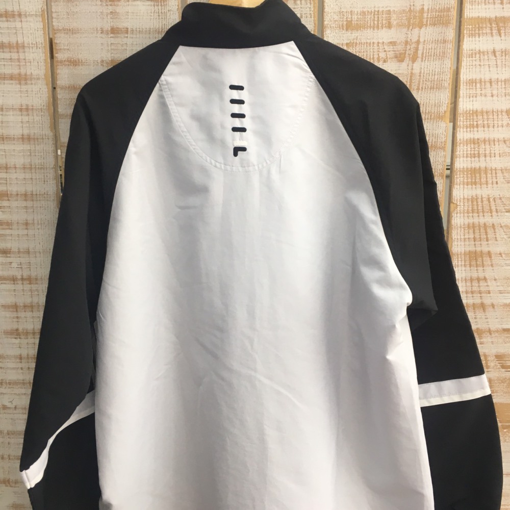 松本市 古着買取 | FILA ウィンドブレーカー 写真5