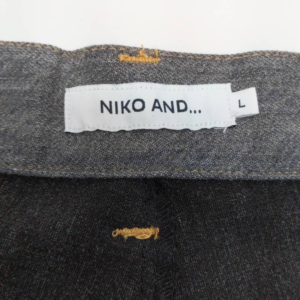 松本市 古着買取 | ニコアンド デニム切り替えスラックス 写真3