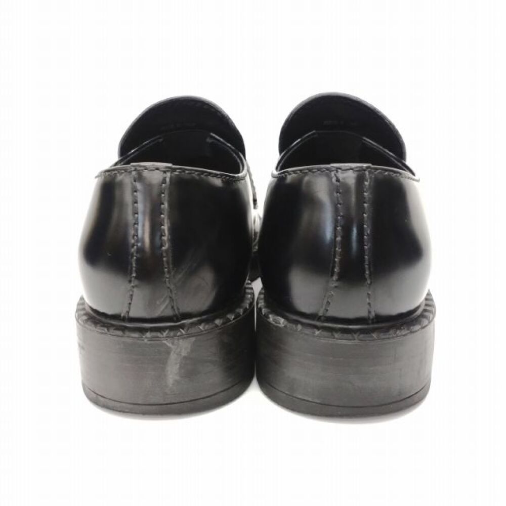 松本市 ブランド買取 | プラダ レザーローファー 写真5