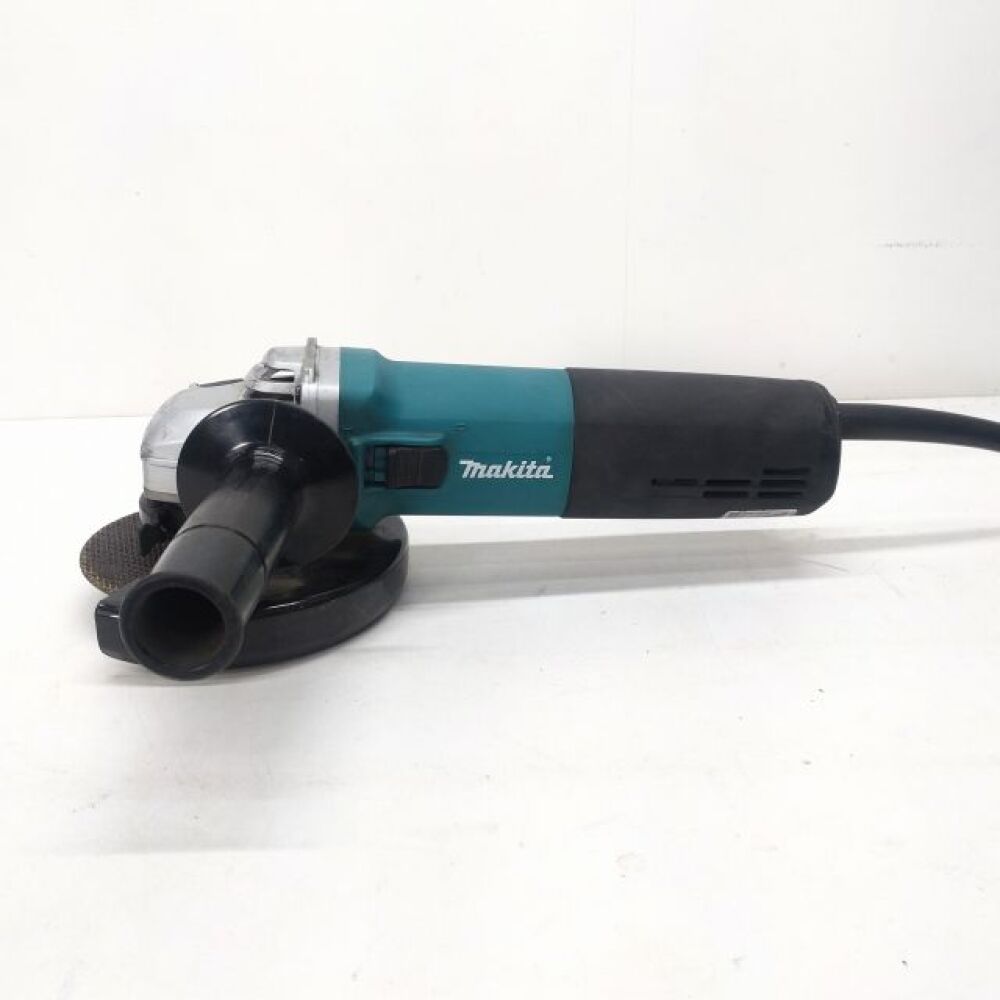 安曇野市 工具買取 | makita 9566CV 写真4