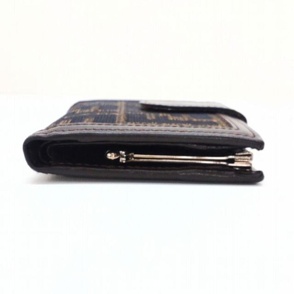 松本市 ブランド買取 | フェンディ 折り財布 写真5