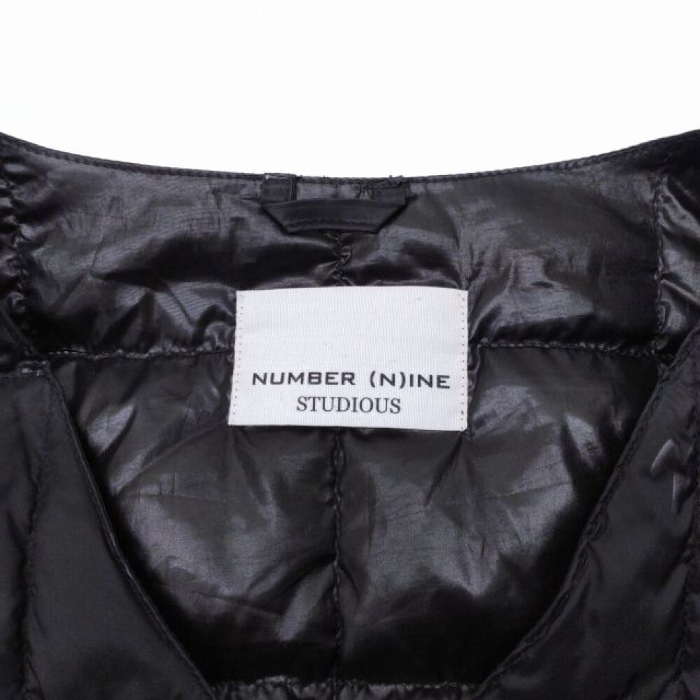 松本市 古着買取 | ナンバーナイン ダウンベスト 写真3