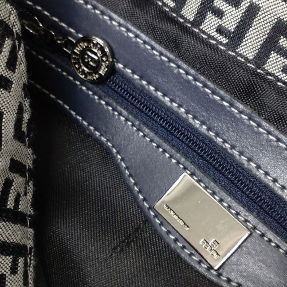 安曇野市 ブランド買取 | フェンディ ハンドバッグ 写真10