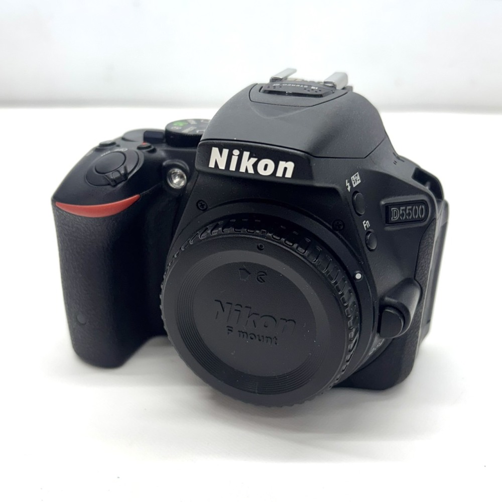 松本市 カメラ買取 | Nikon D5500 ダブルズーム 写真2